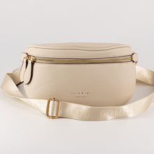 Laden Sie das Bild in den Galerie-Viewer, Bauchtasche / Umhängetasche klein Louiz &amp; Lou